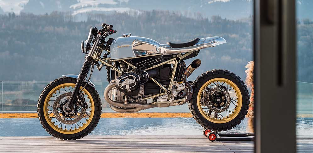 BMW R nineT Bergaya Balap Gurun